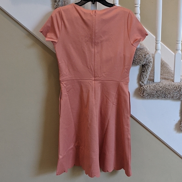 NWT GAP Fit & Flare Ponte Dress, Size 6 - Picture 7 of 9